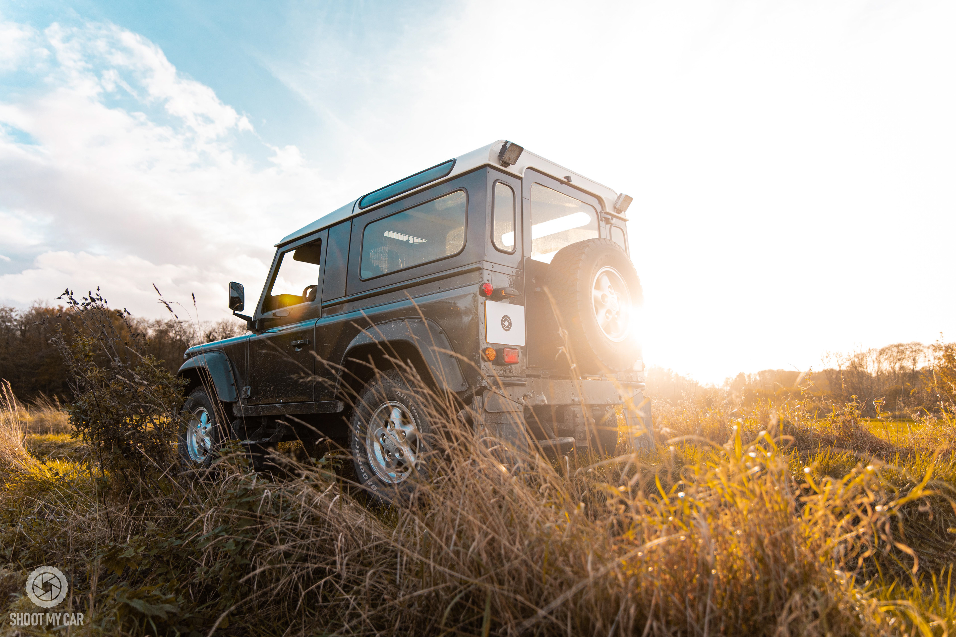 Bilfotografi: Land Rover Defender 90''