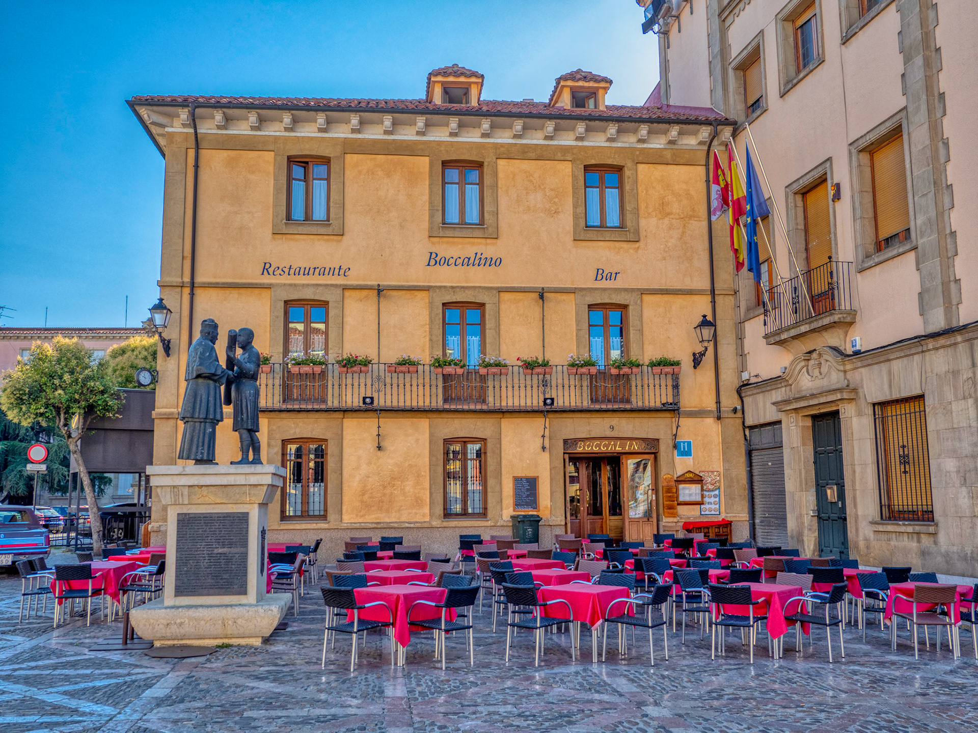 Restaurante Bocalino at Plaza San Isidoro