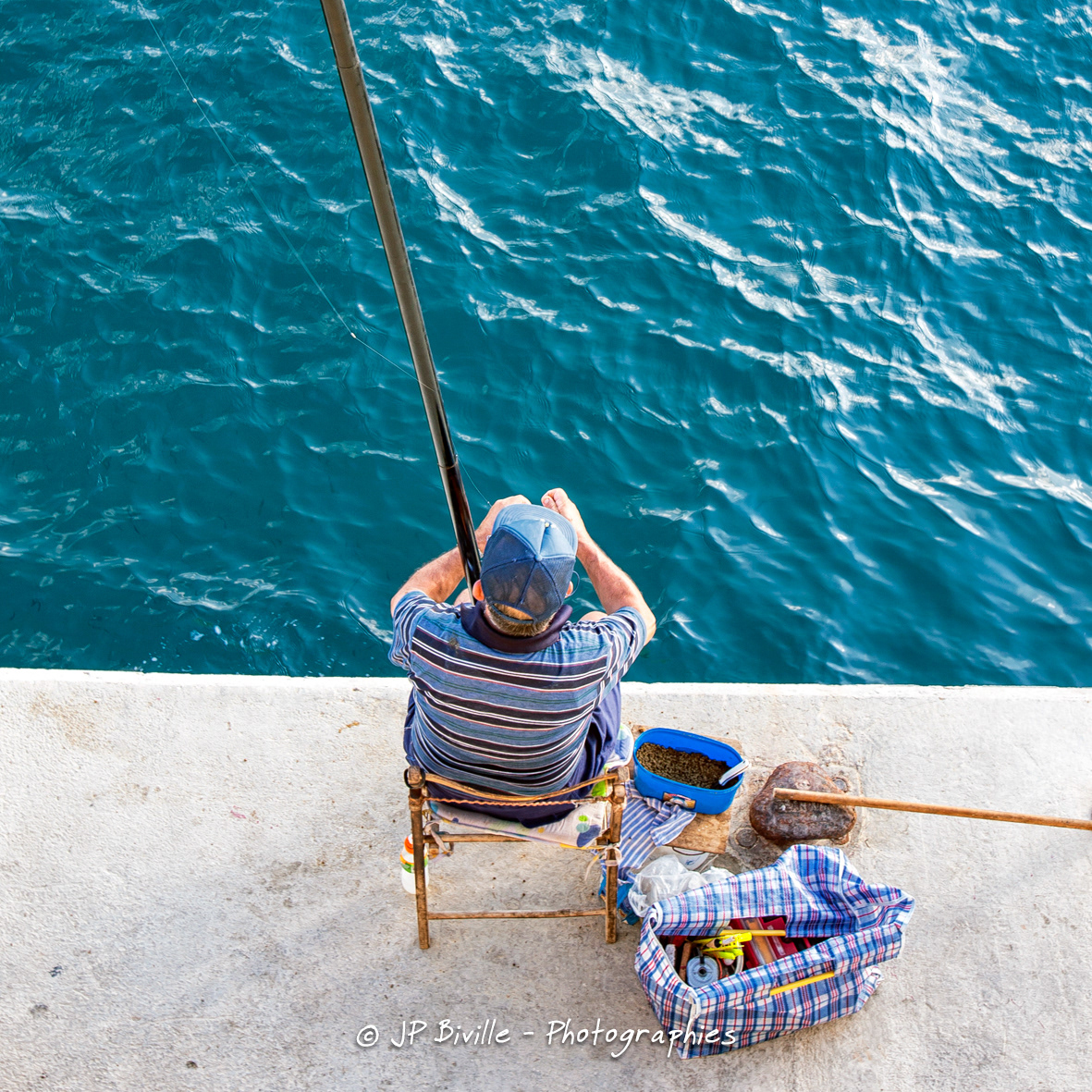 Malte Sliema - Pêcheur à la ligne © JP Biville - Photographiess