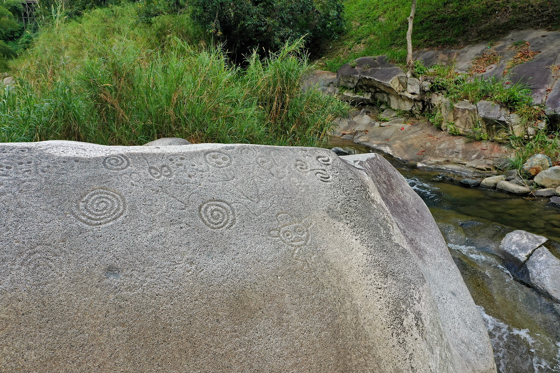 Piedra Escrita, Jayuya
