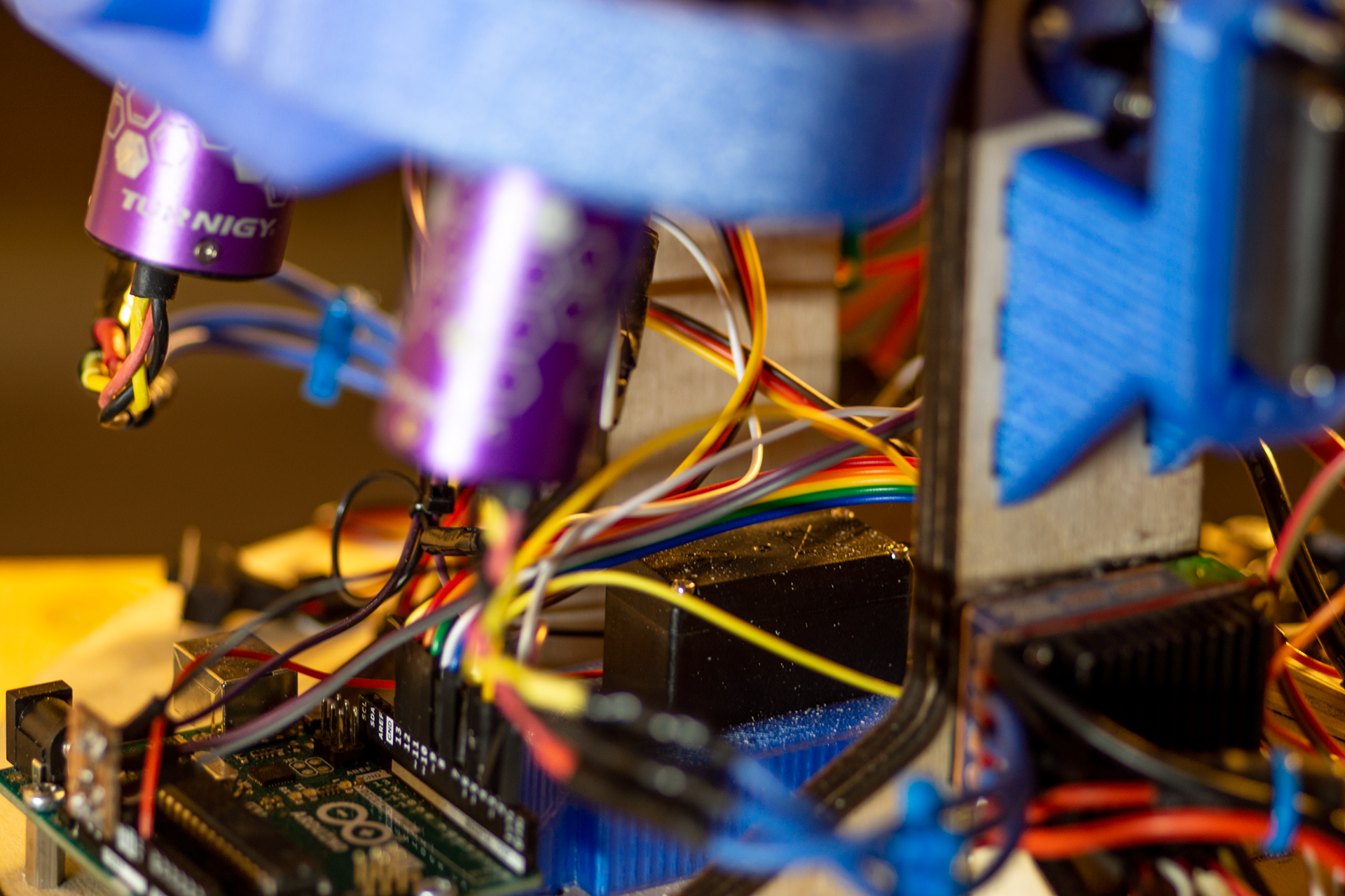 Brushless motors & continuous rotation servo