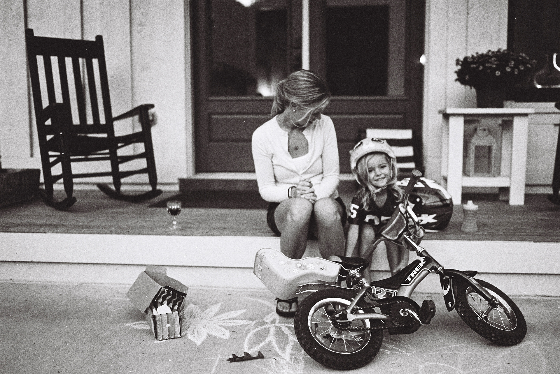 Jen and Ella on their front porch