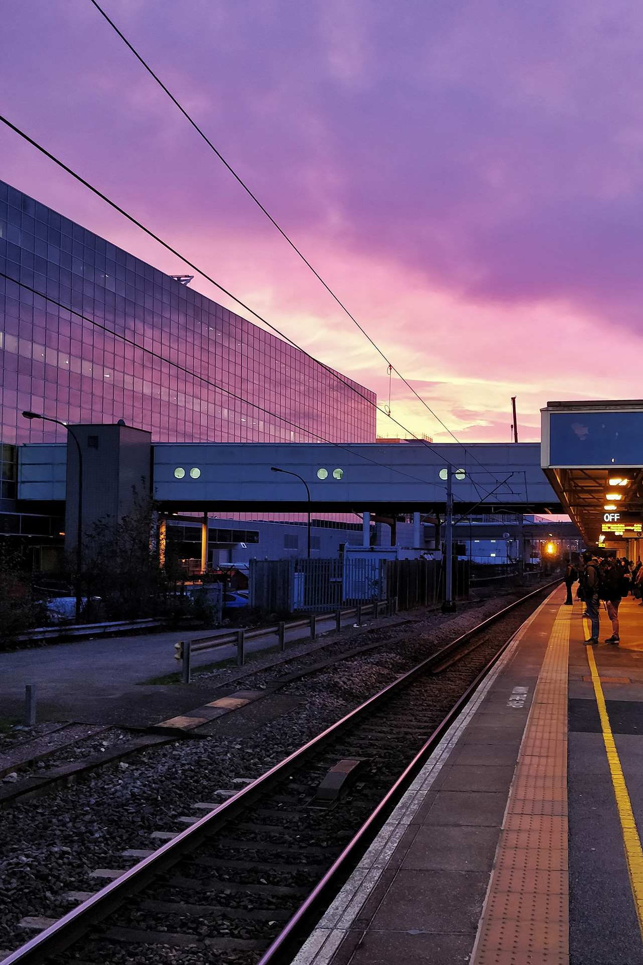 Milton Keynes Central, 10/12/19
