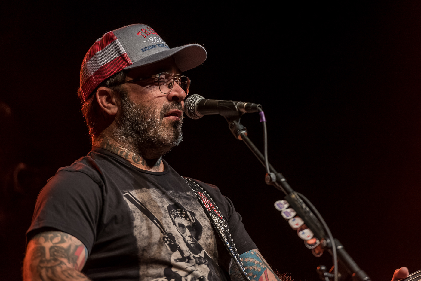 Aaron Lewis
