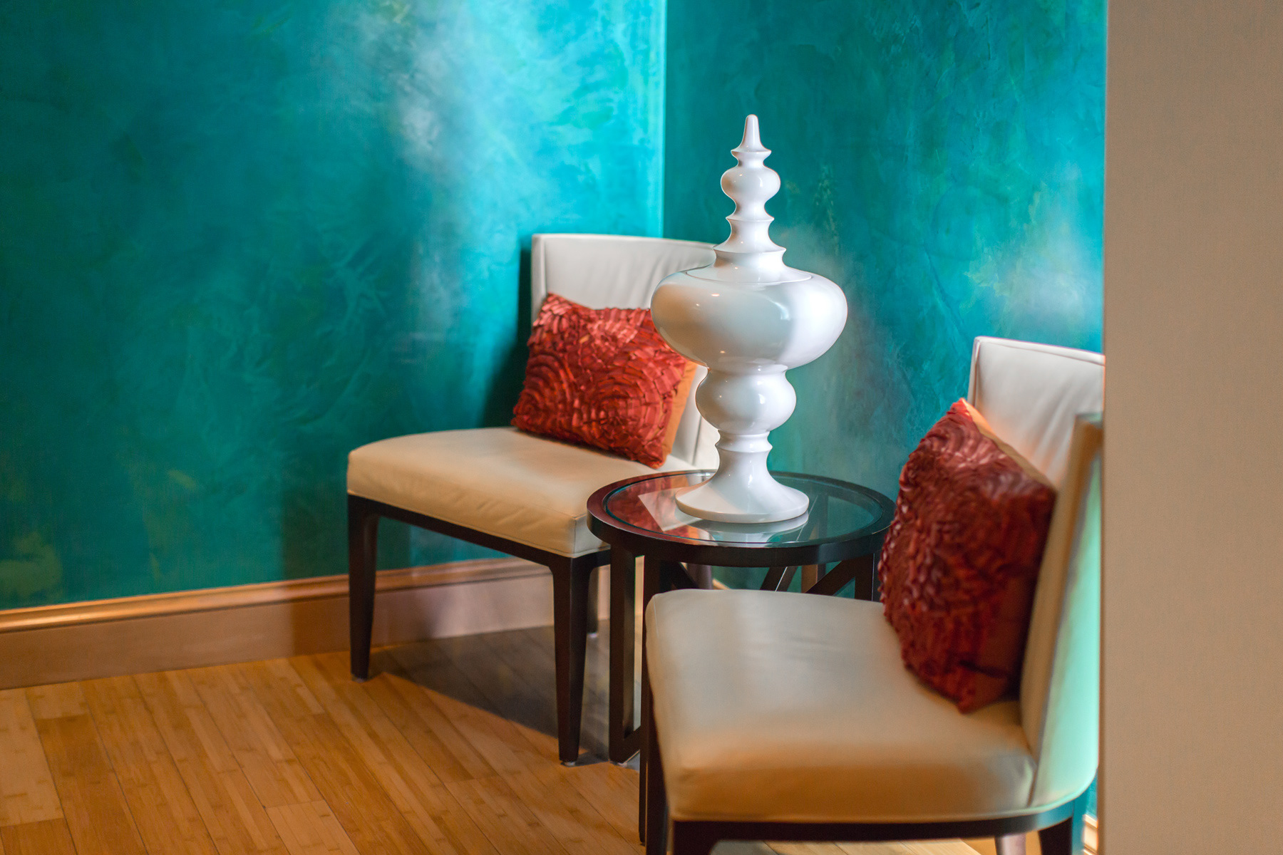 Conrad Indianapolis - Spa Waiting Room