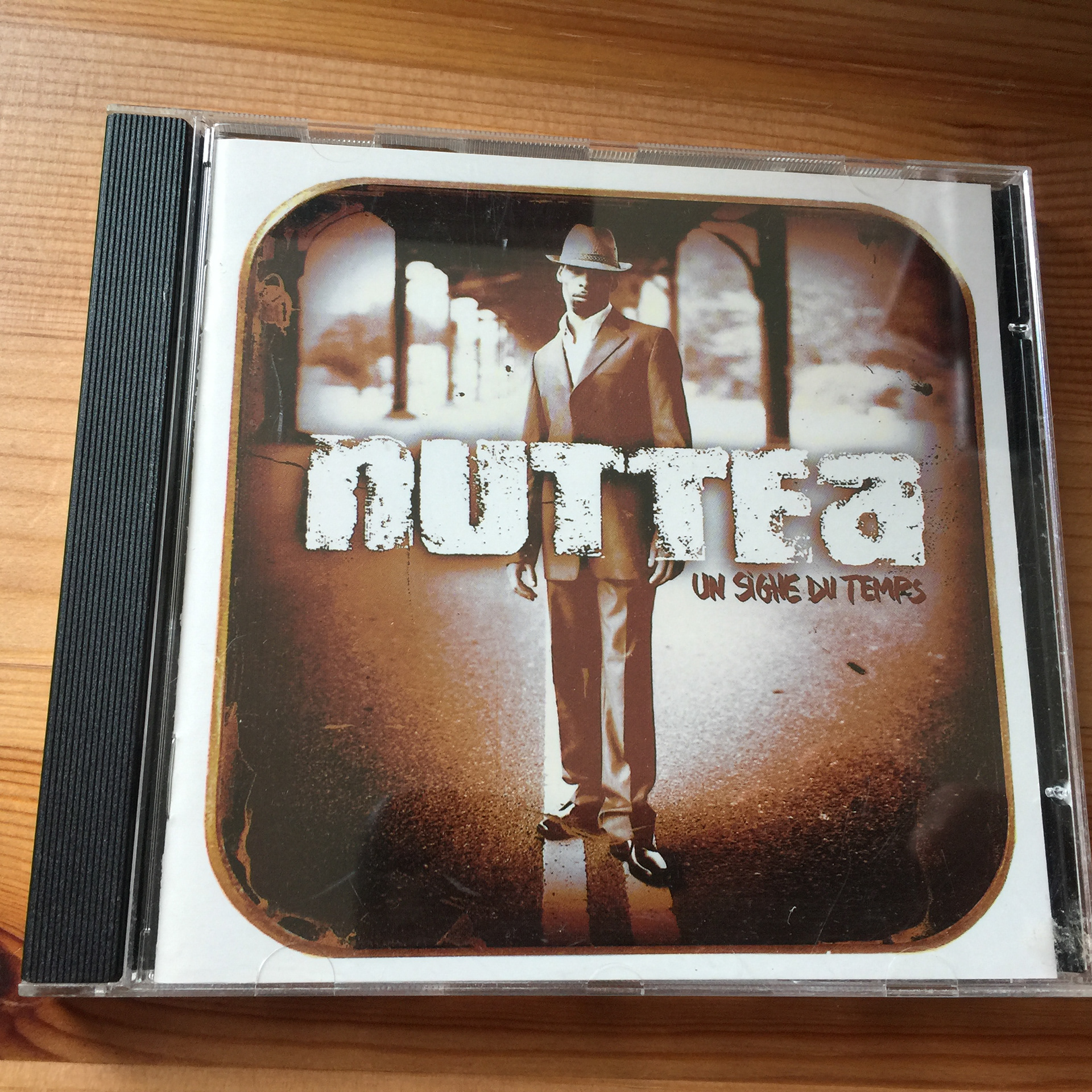 CD réf 34 : 3 €