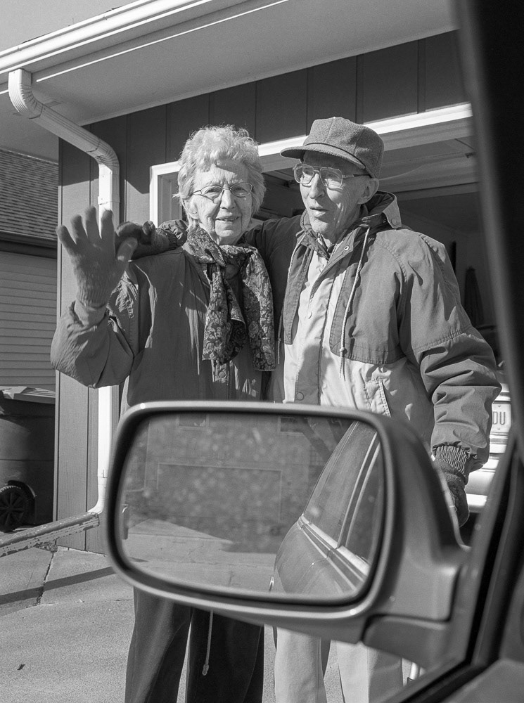 Leaving and waving, 3/2009