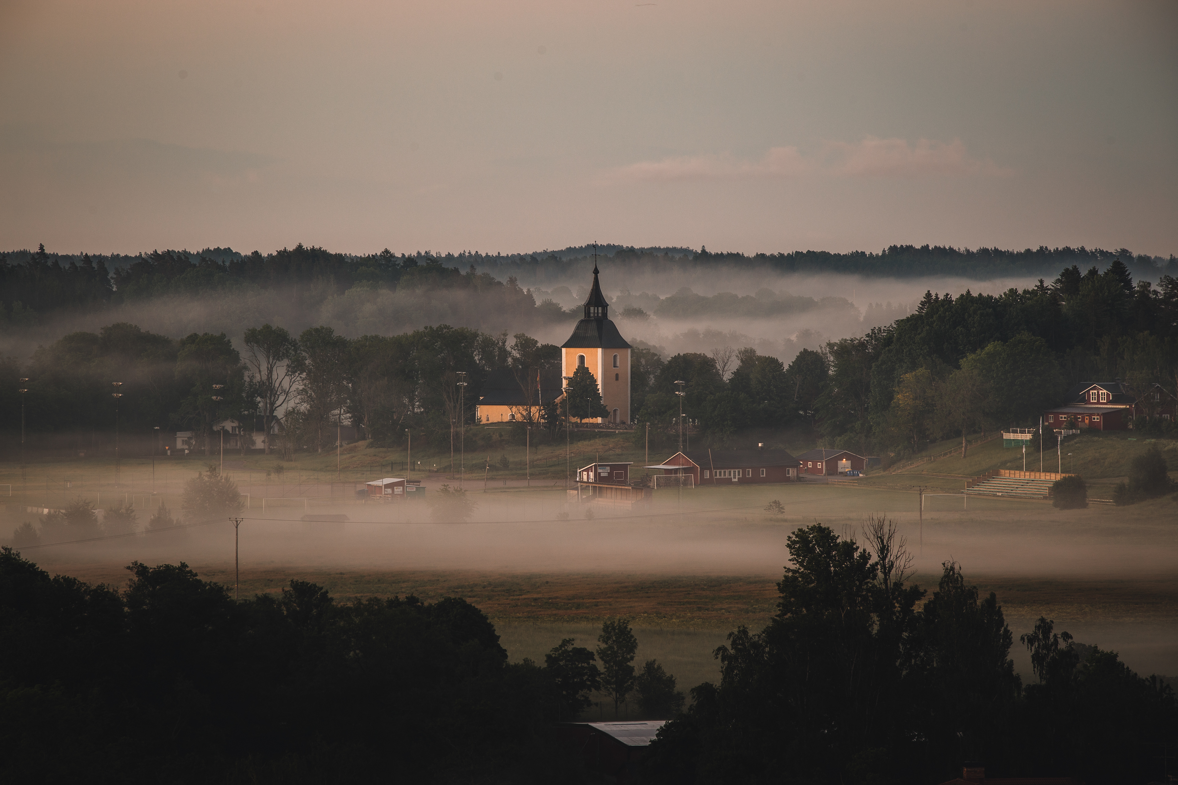 Utsikt över Trosalands Kyrka