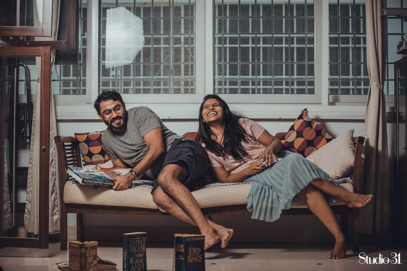 candid couple portraits by studio 31 at home