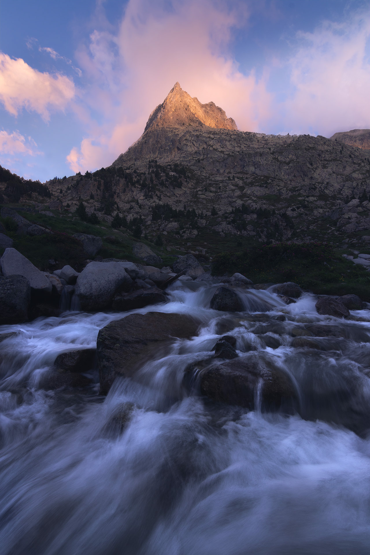 Smoldering Spire