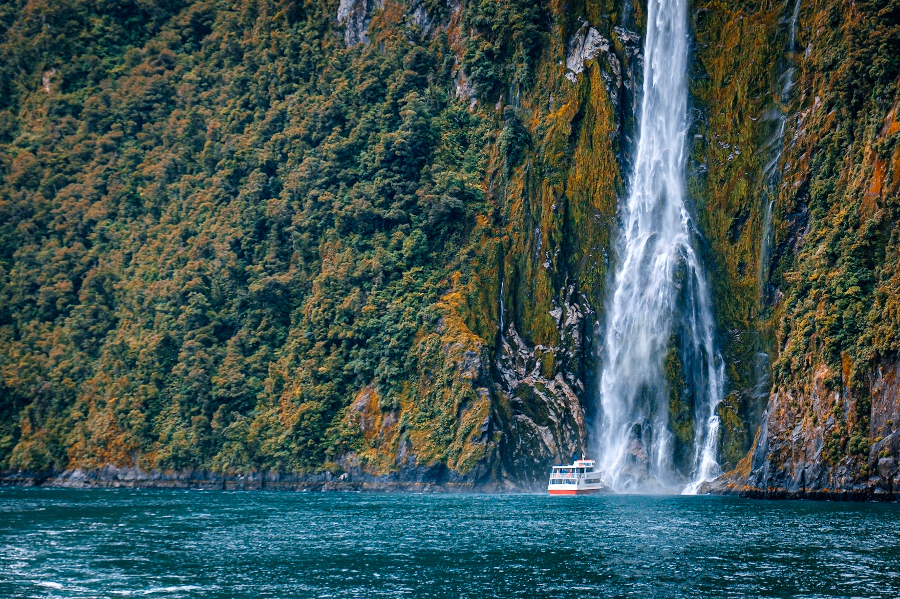 milford sound