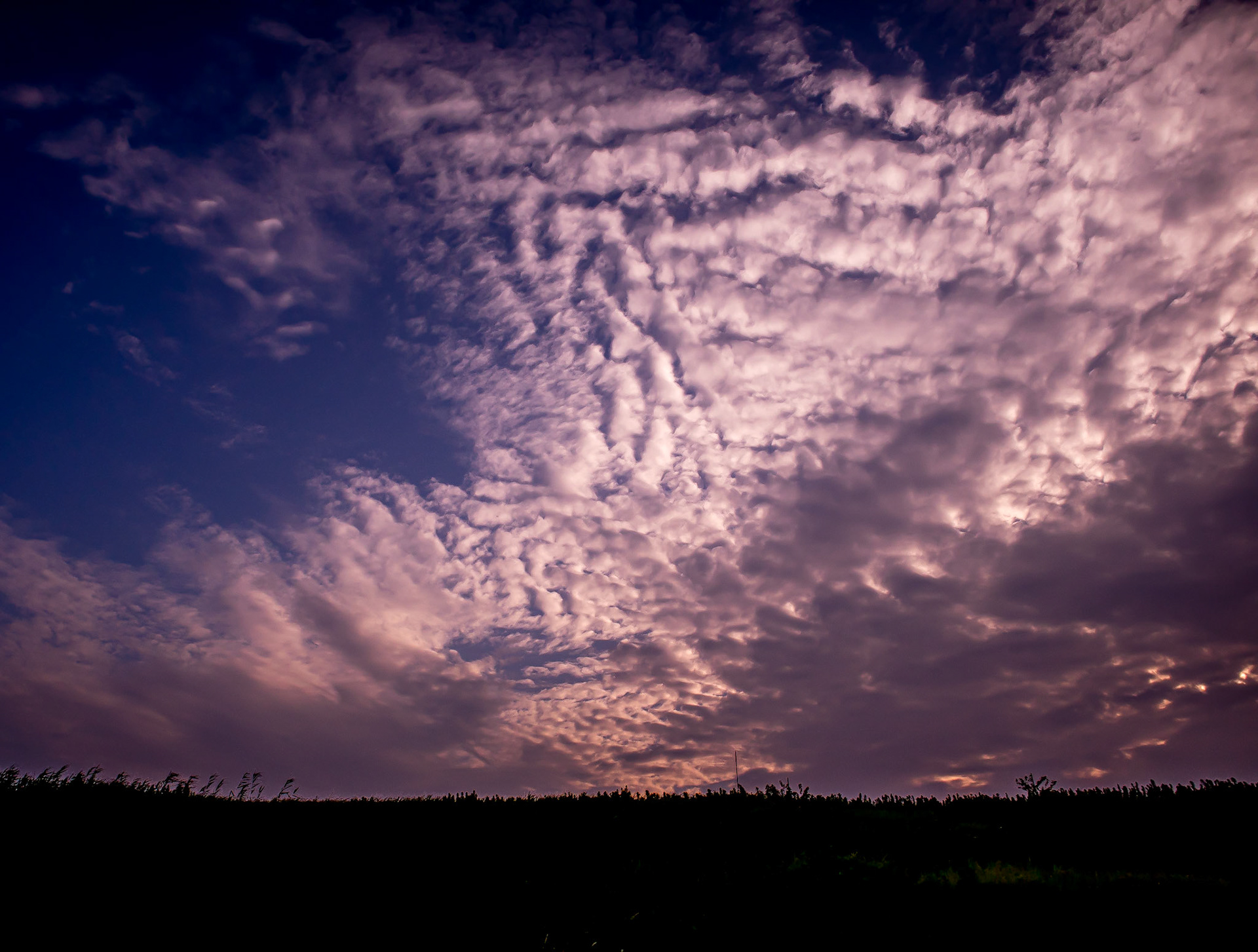 空と雲の写真集 Cloudscape 青 紫の空 Blue Purple Sky