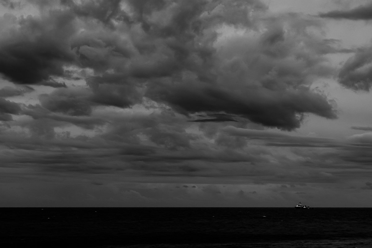 Horizons BW#5