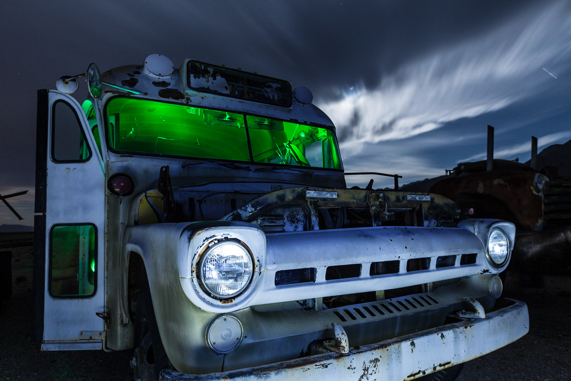 Night photography at the Pearsonville junkyard