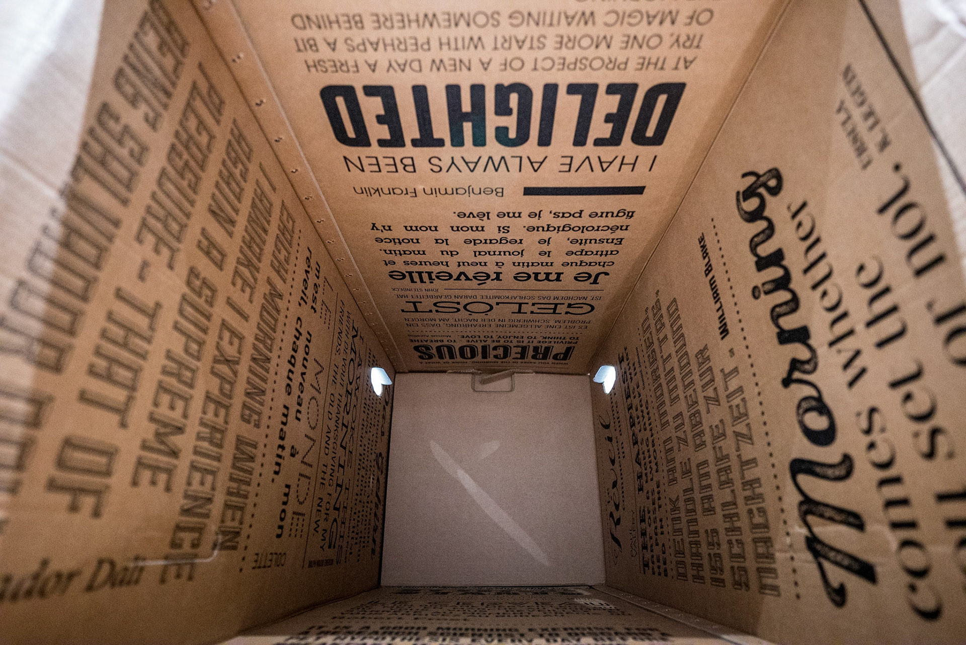 New mattress arrived today in this box. We did not keep the mattress, but I liked the box