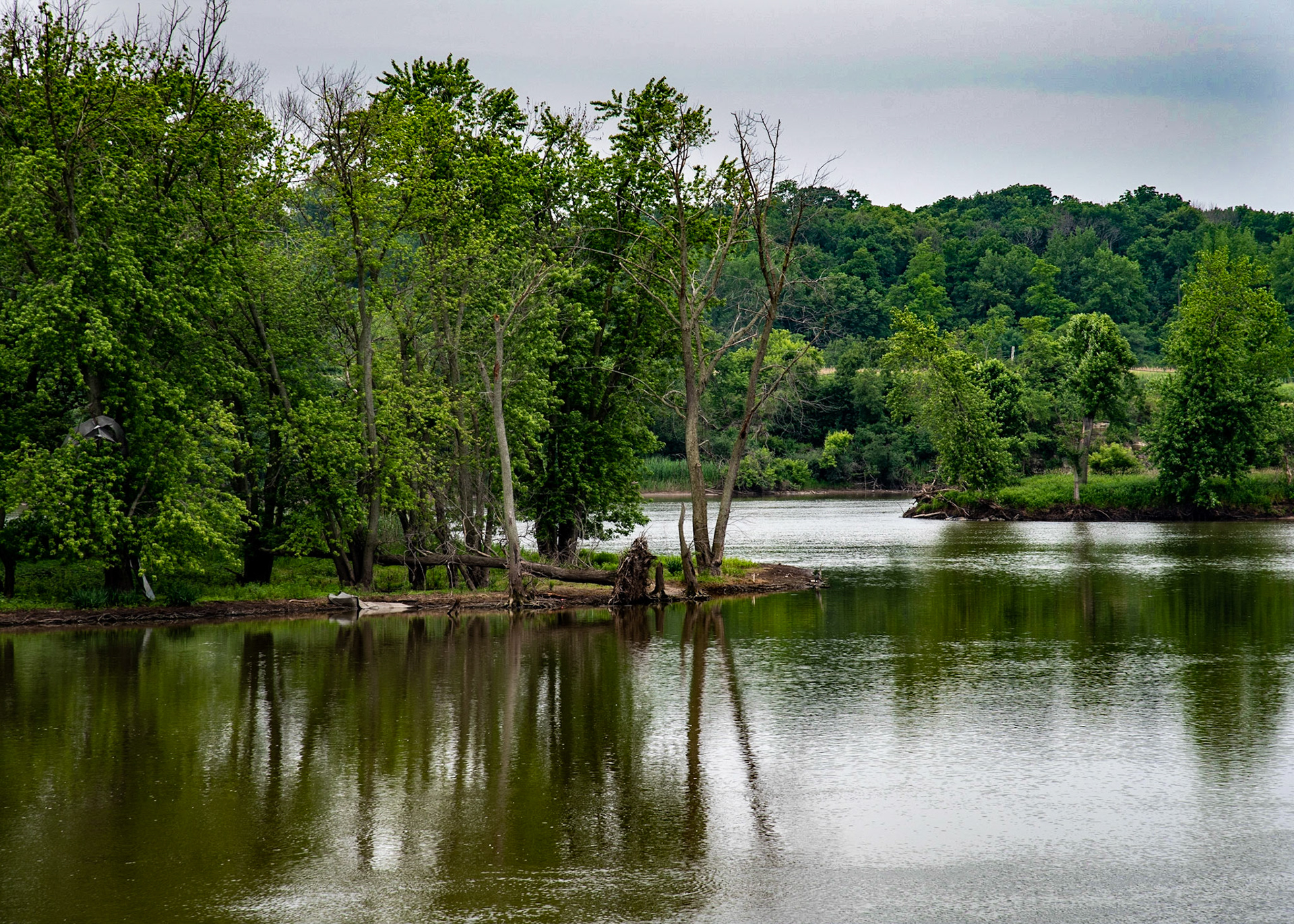 Illinois River - View from William Boyce Memorial - Ottawa Cemetery