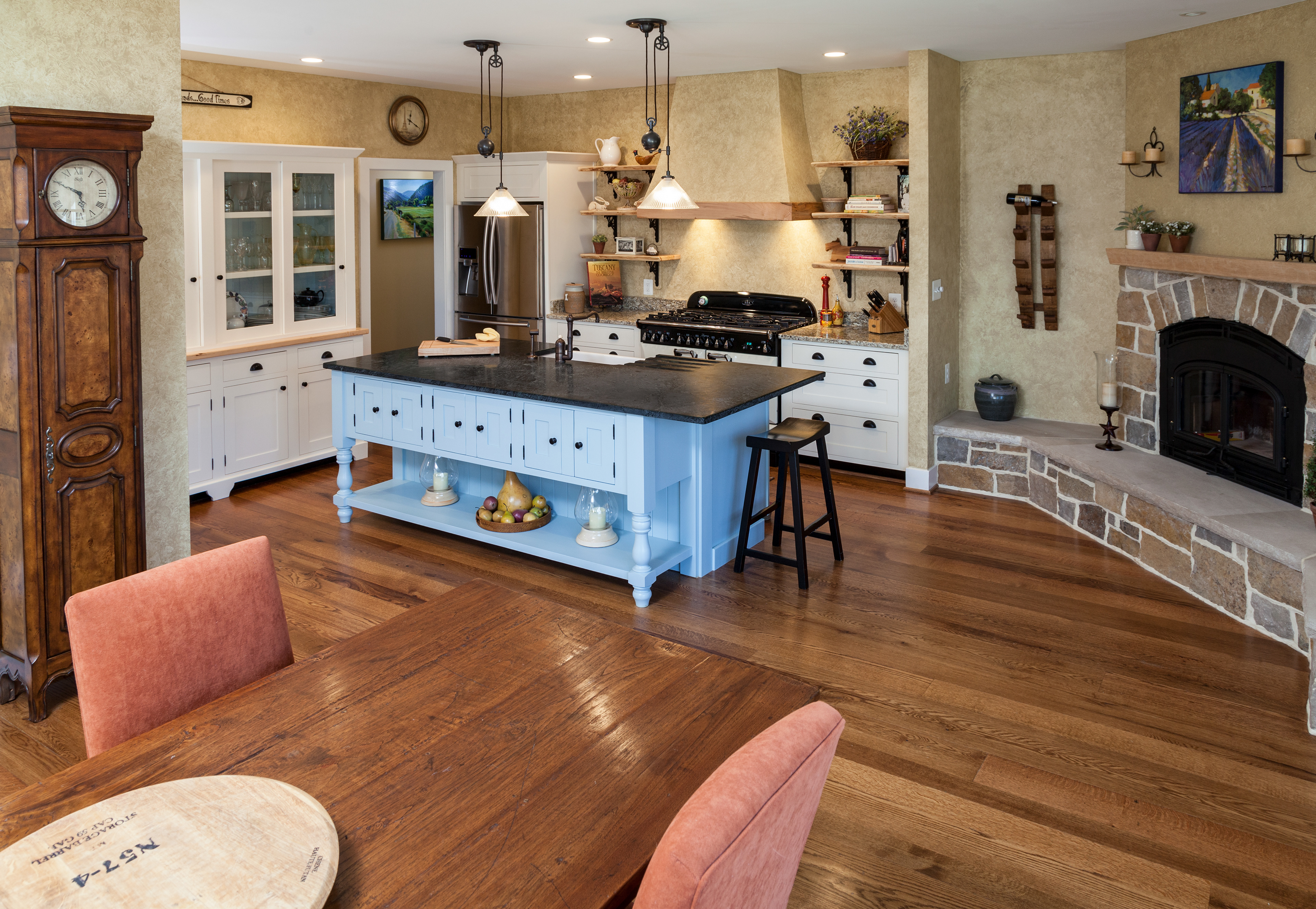 Custom Home Builder - Renovation