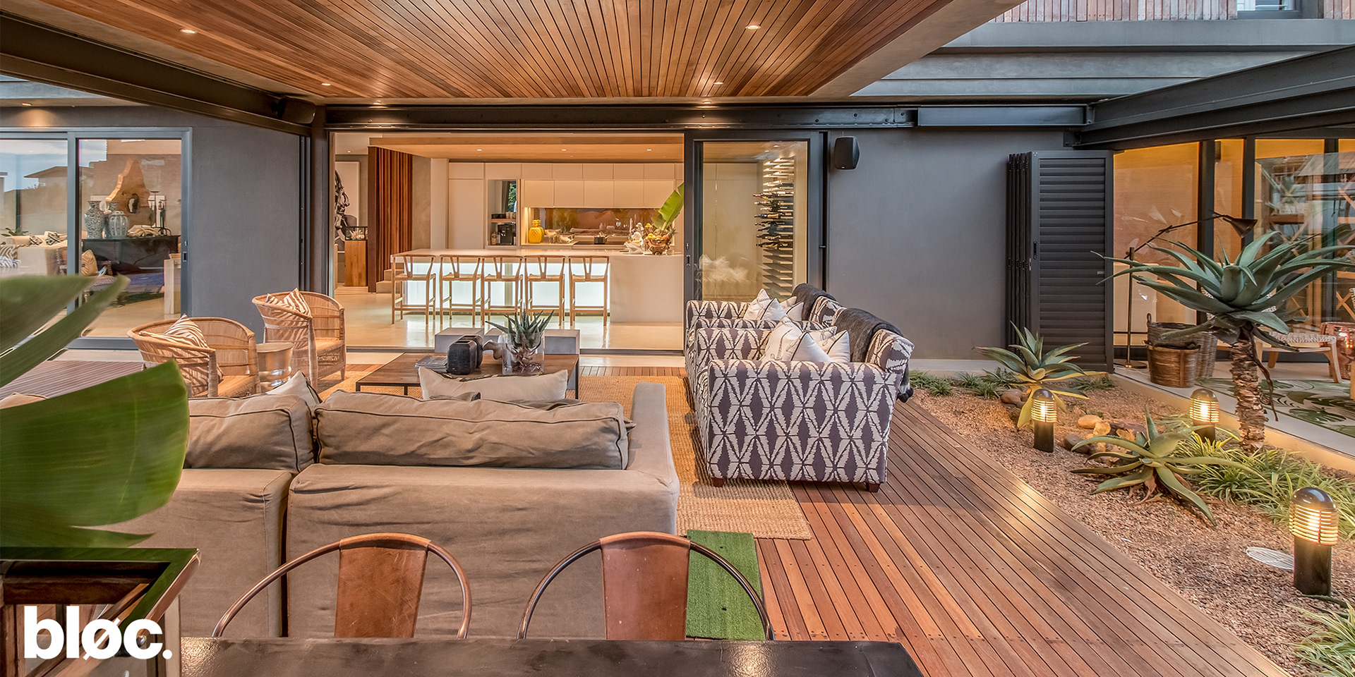 Modern double storey home outdoor entertainment area