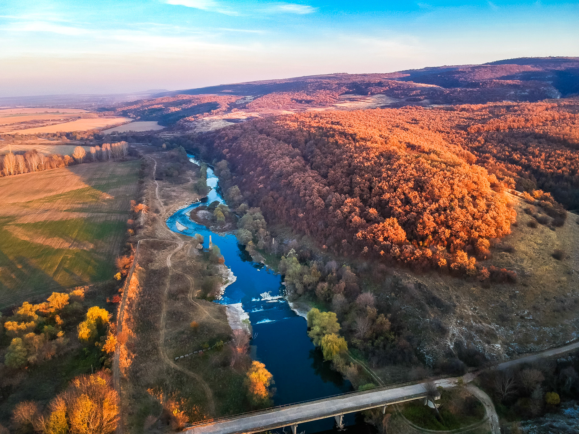 a river runs through it