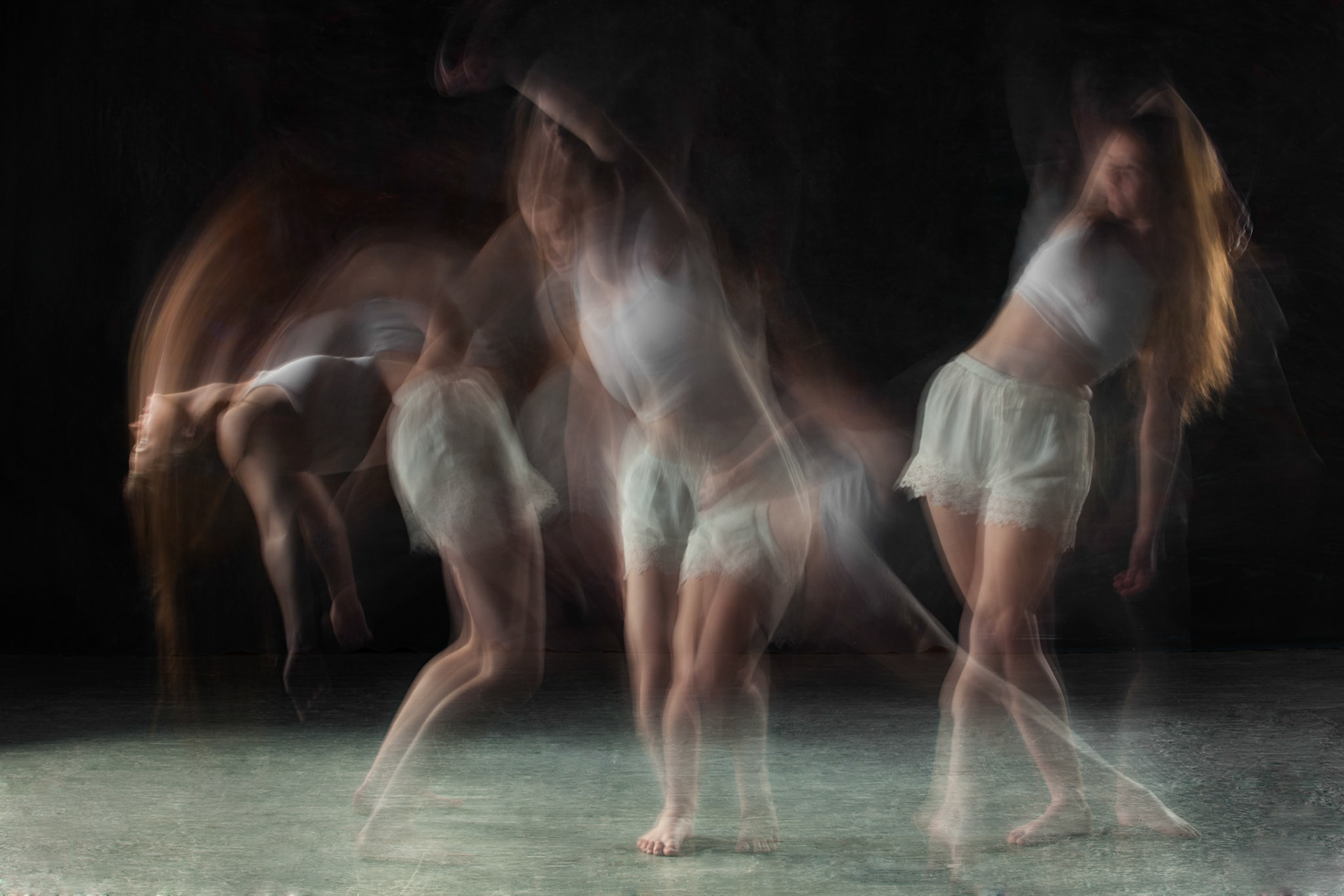 Contemporary Dancer - Miranda Sheehy