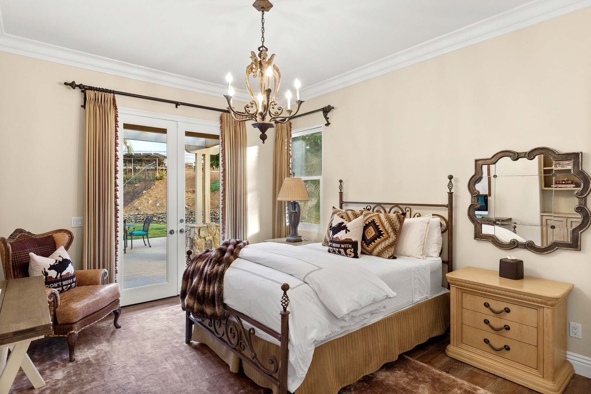 3475 Lilac Summit