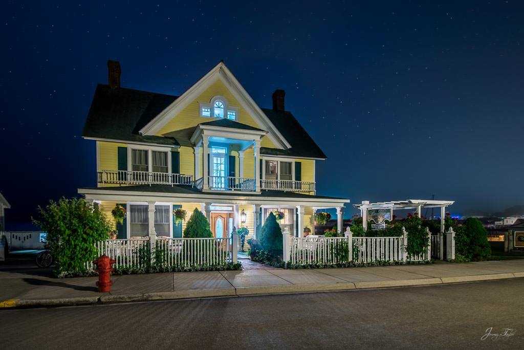 Mackinac Island at night, the Bayview Inn