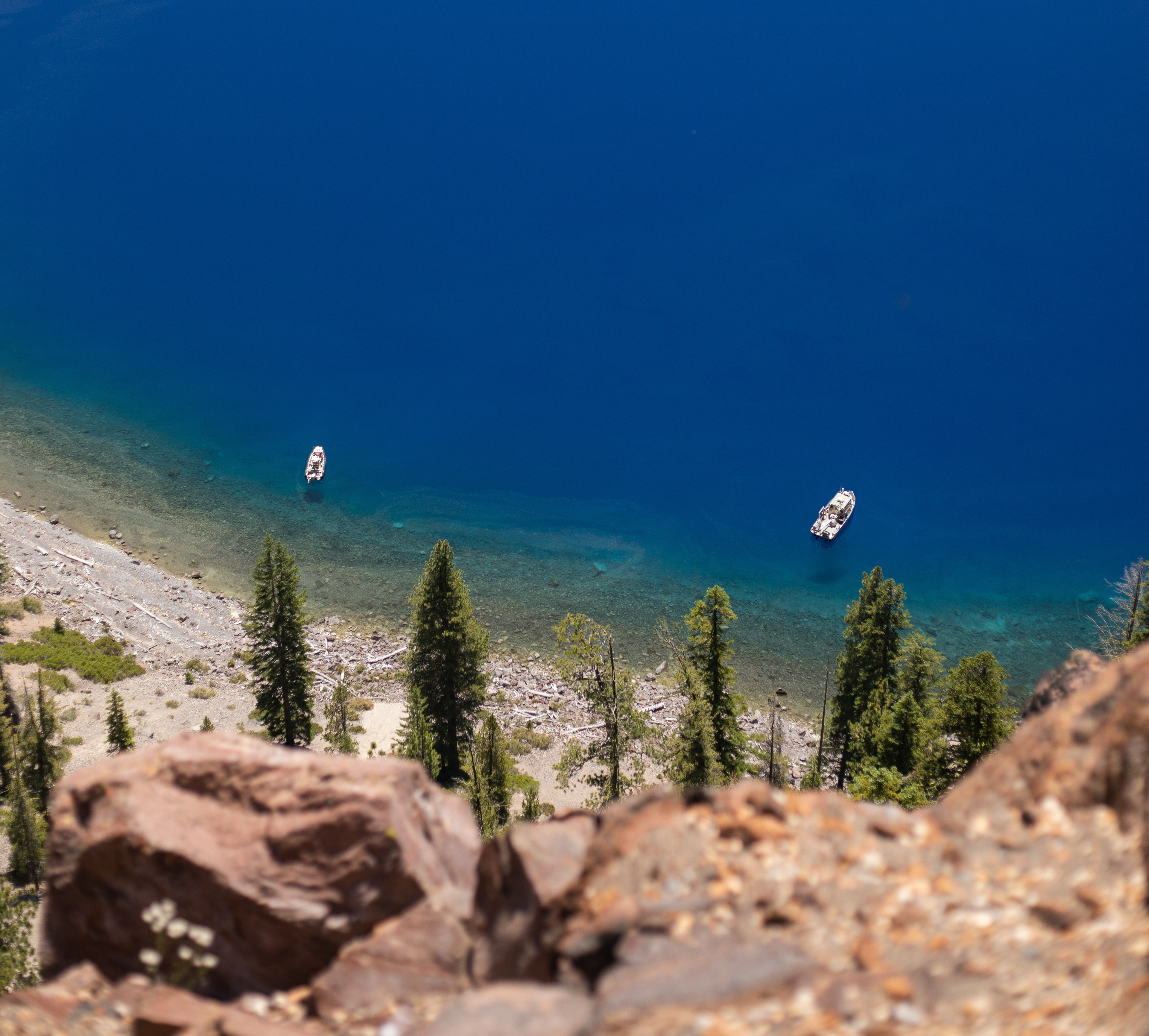 crater lake, oregon.