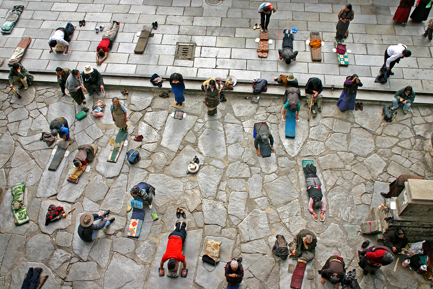 Pilgrim Prostration, Lhasa