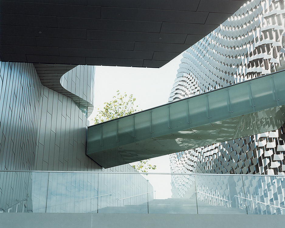 Emerson College Los Angeles, Morphosis Architects