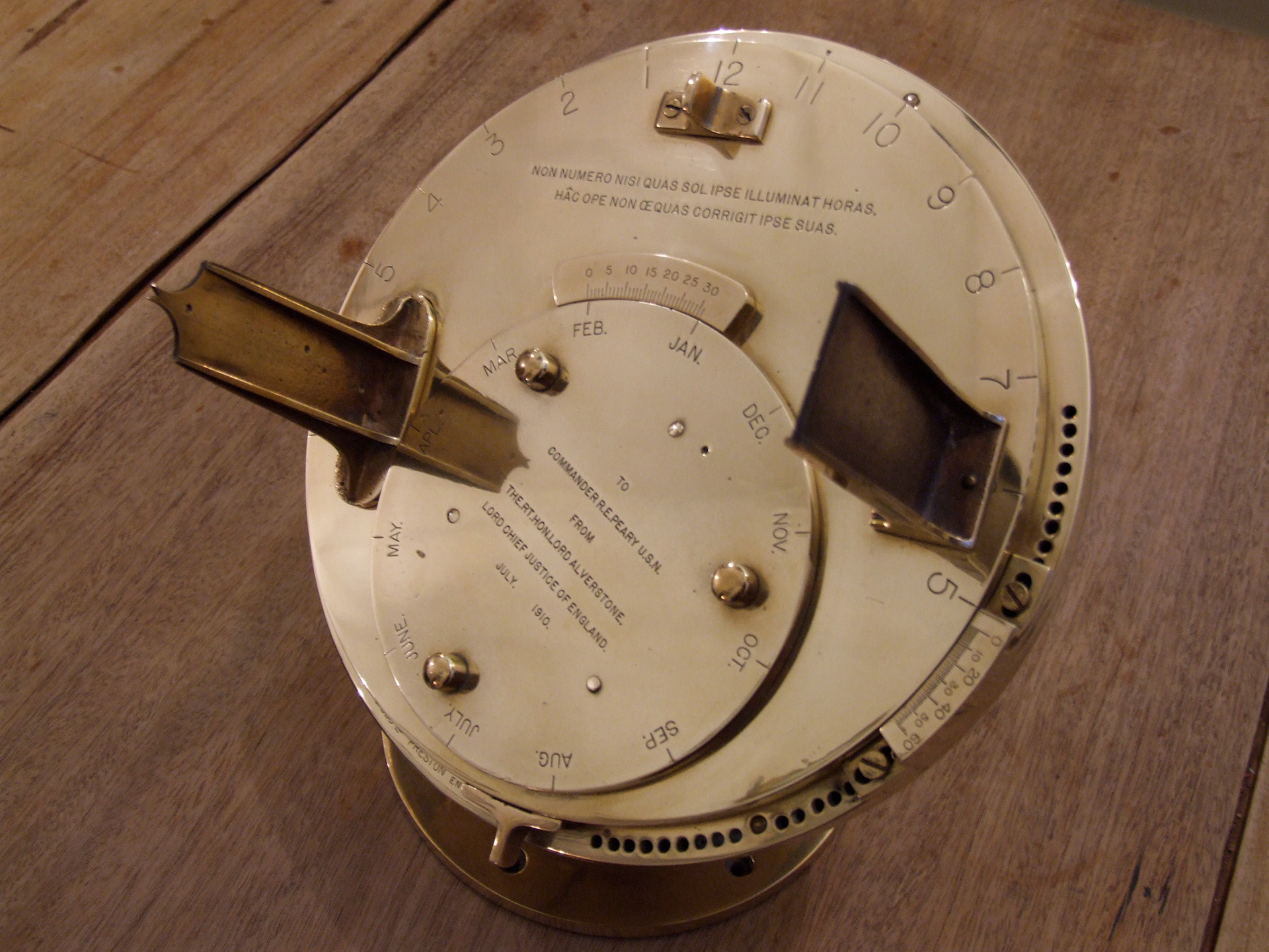 The Equation of Time Sundials with Alidades
