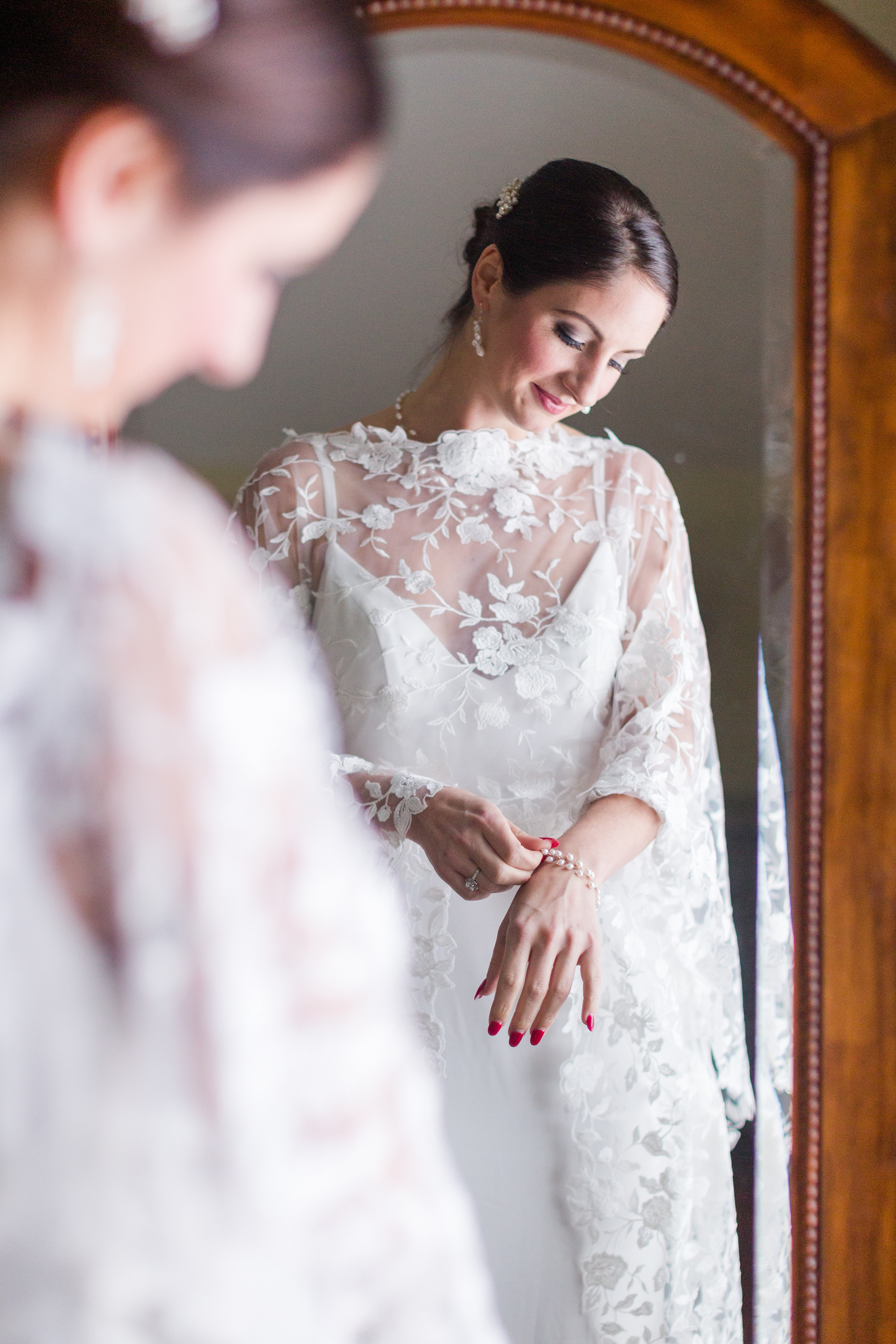 Photographer: @Annemientkaphoto Makeup: @Hillaryfayfreelancemua Hair: @evie_upstyles Venue: @Innatmanchester Bridal Gown: @everthinebridal Bridal Model: @Cryssorell