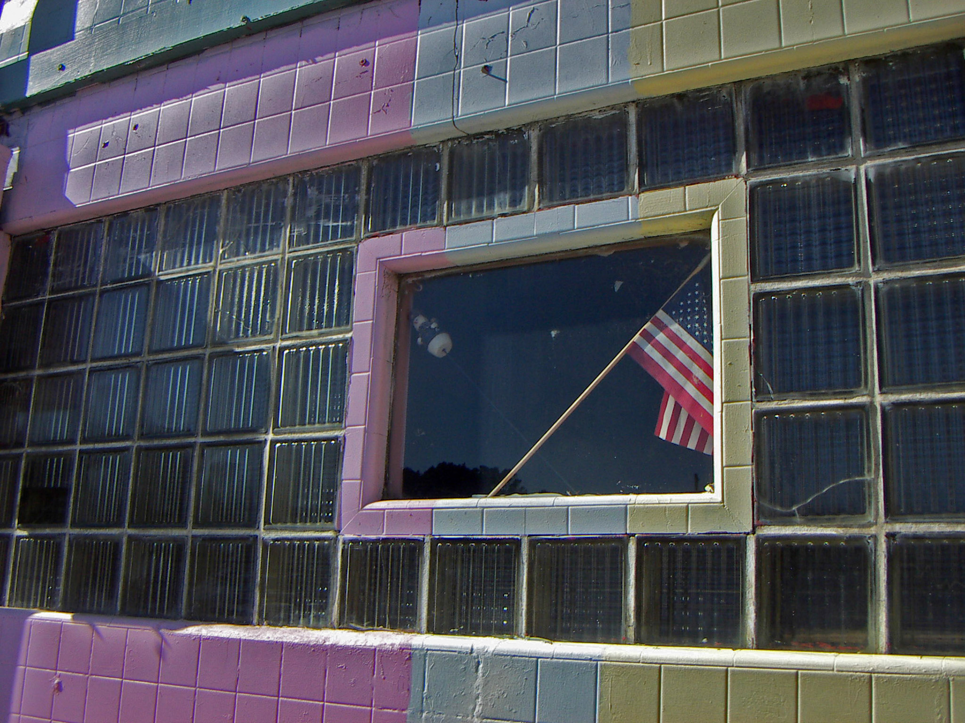 Bar Window, Pt. Arena