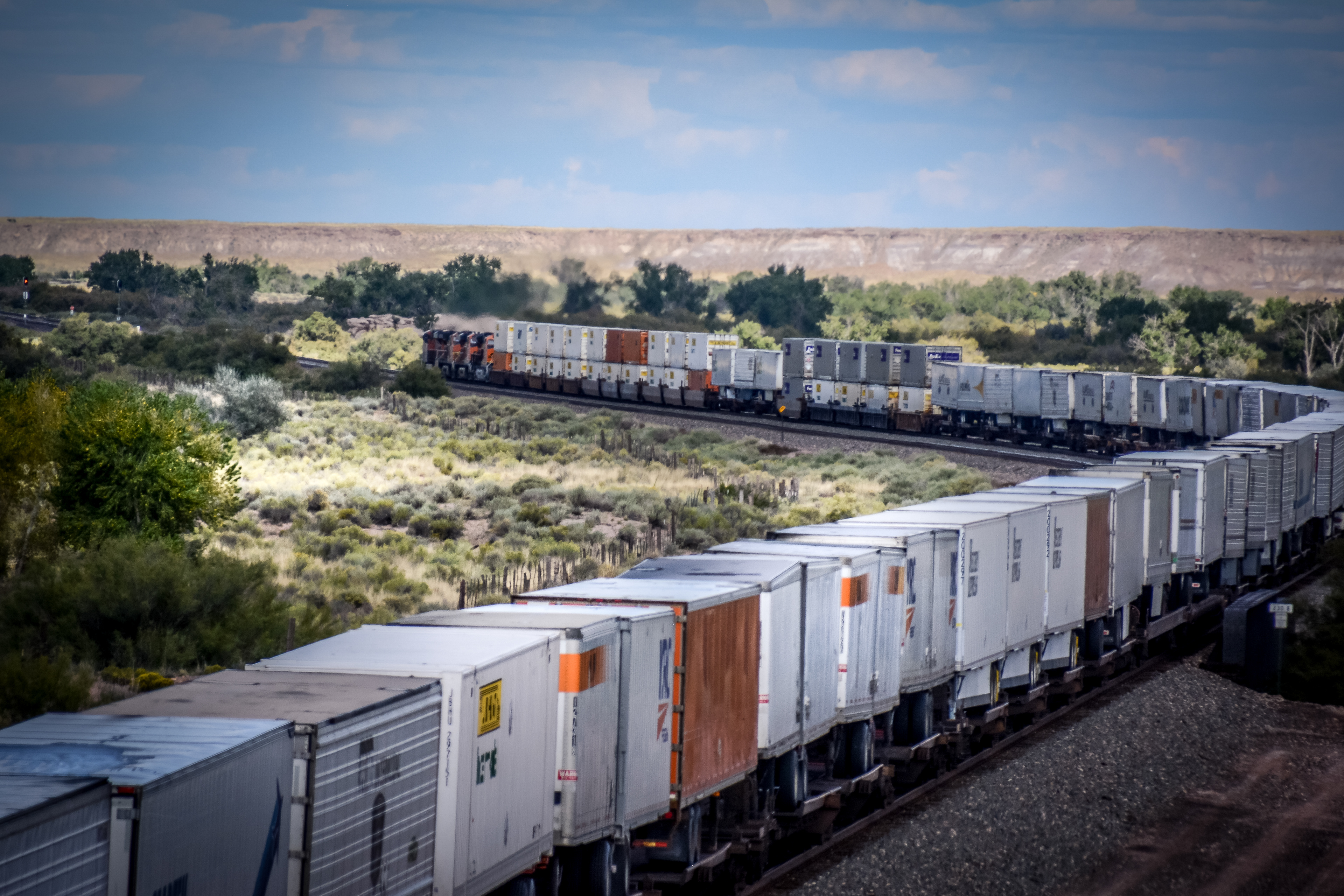 Arizona, train