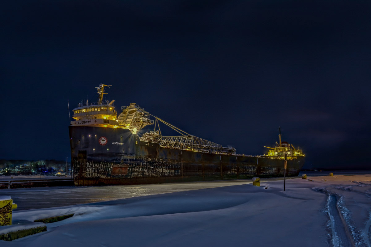 Algoway by Night © Irwin Seidman