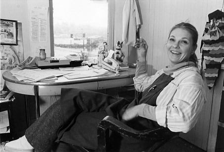 Parish in Olympia Studio, 1984. Photo by Carl Cook
