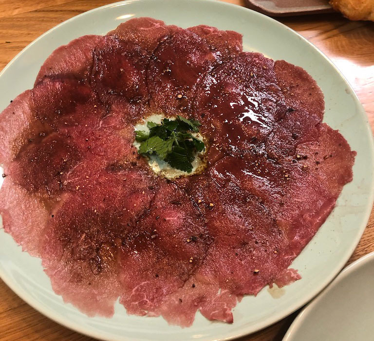 קרפצ׳יו בקר