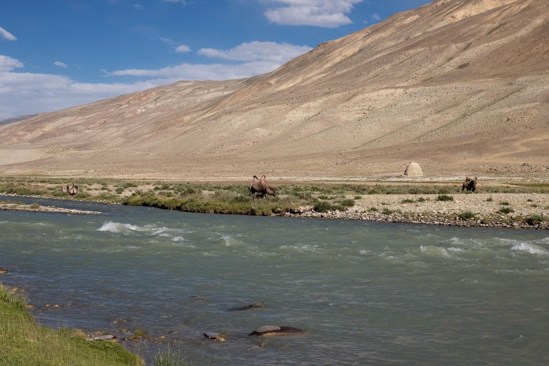Afghan border Tajikistan