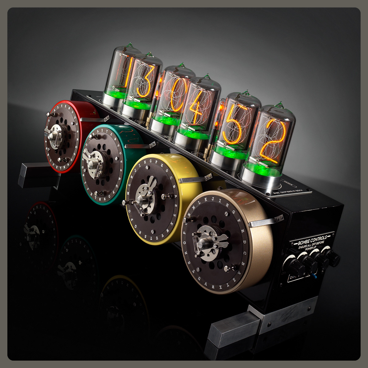 Bombe Nixie Clock, Bad Dog Designs, Pete Gardner, Photographer, Studio, Still Life, London, UK, © Copyright Pete Gardner