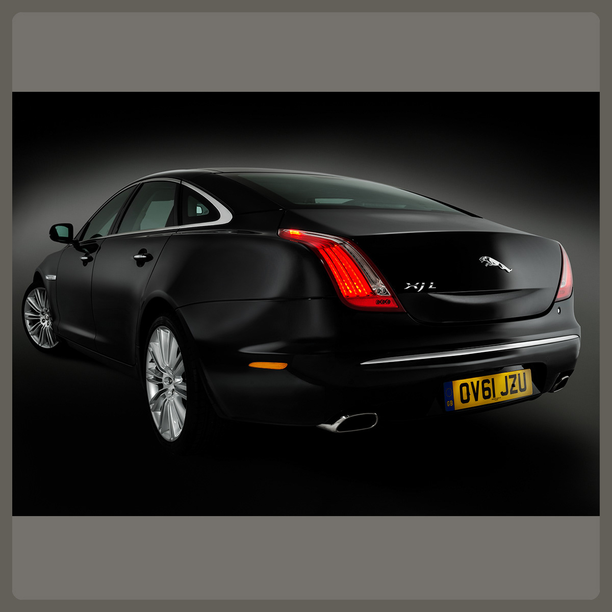 Jaguar Cars, XJL, Pete Gardner, Photographer, Studio, Still Life, London, UK, © Copyright Pete Gardner