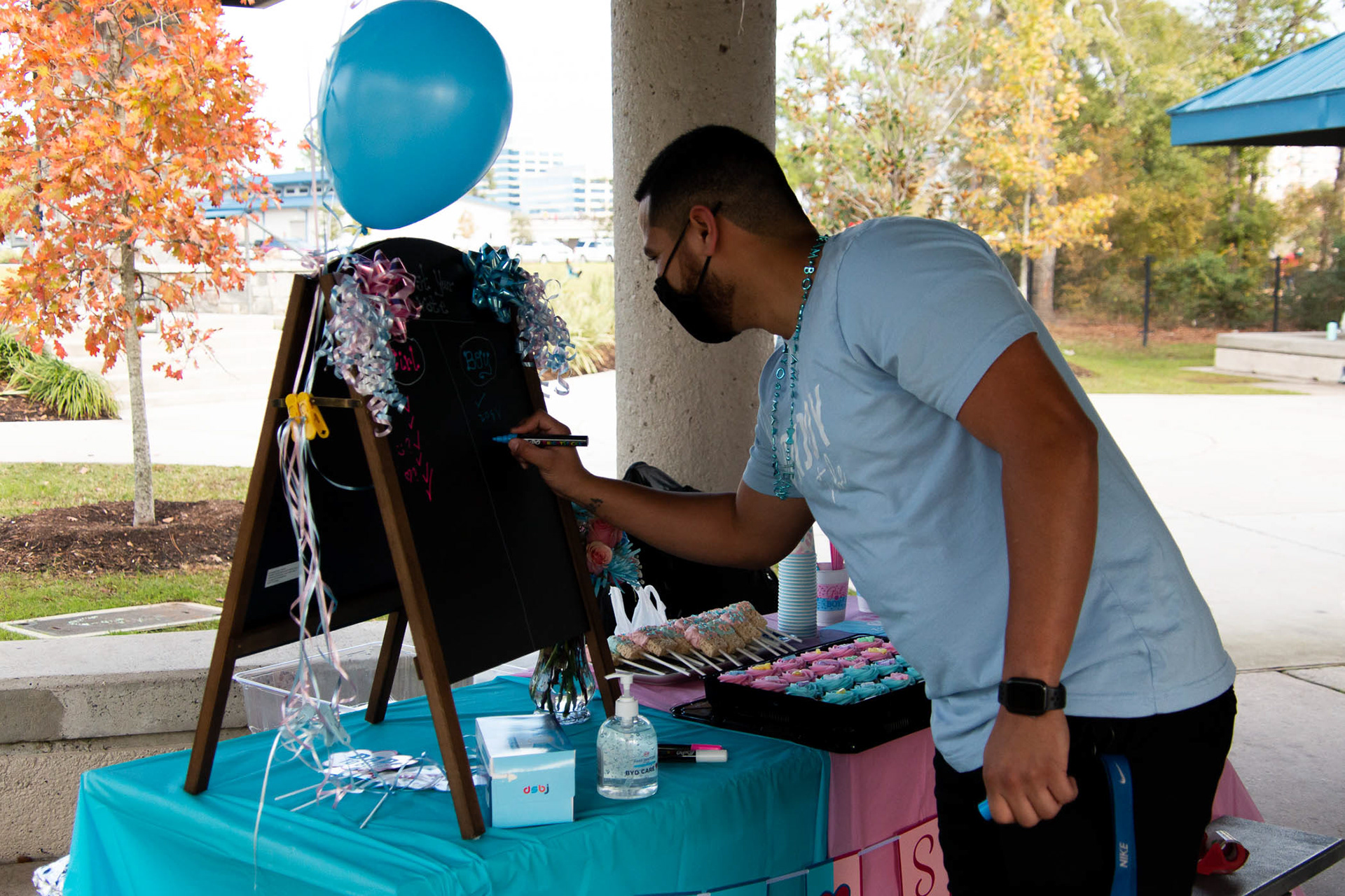 Rafael + Elise Gender Reveal | The Woodlands, TX