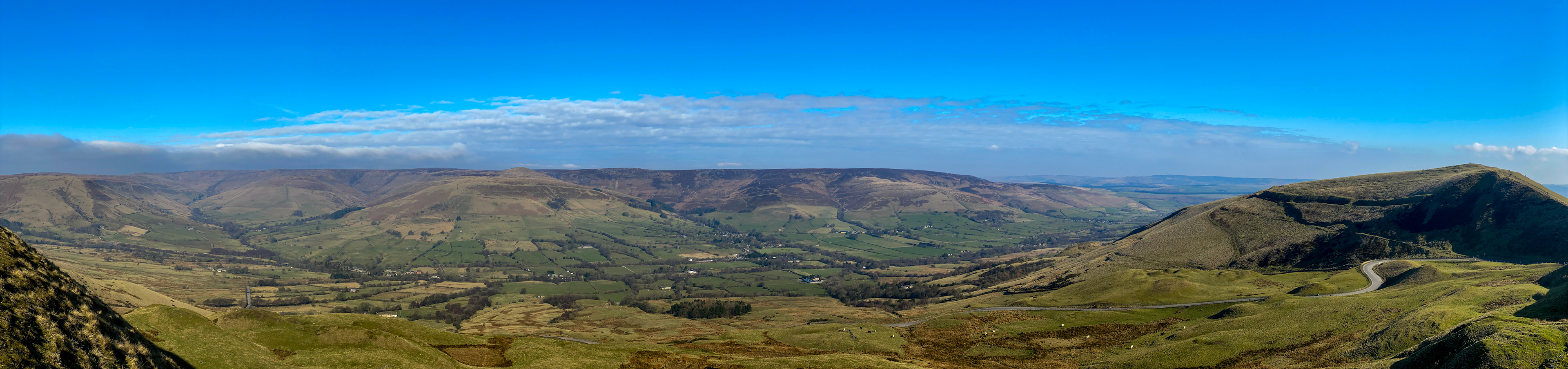 Panoramic view of Mam Tor with Kinder Scout
