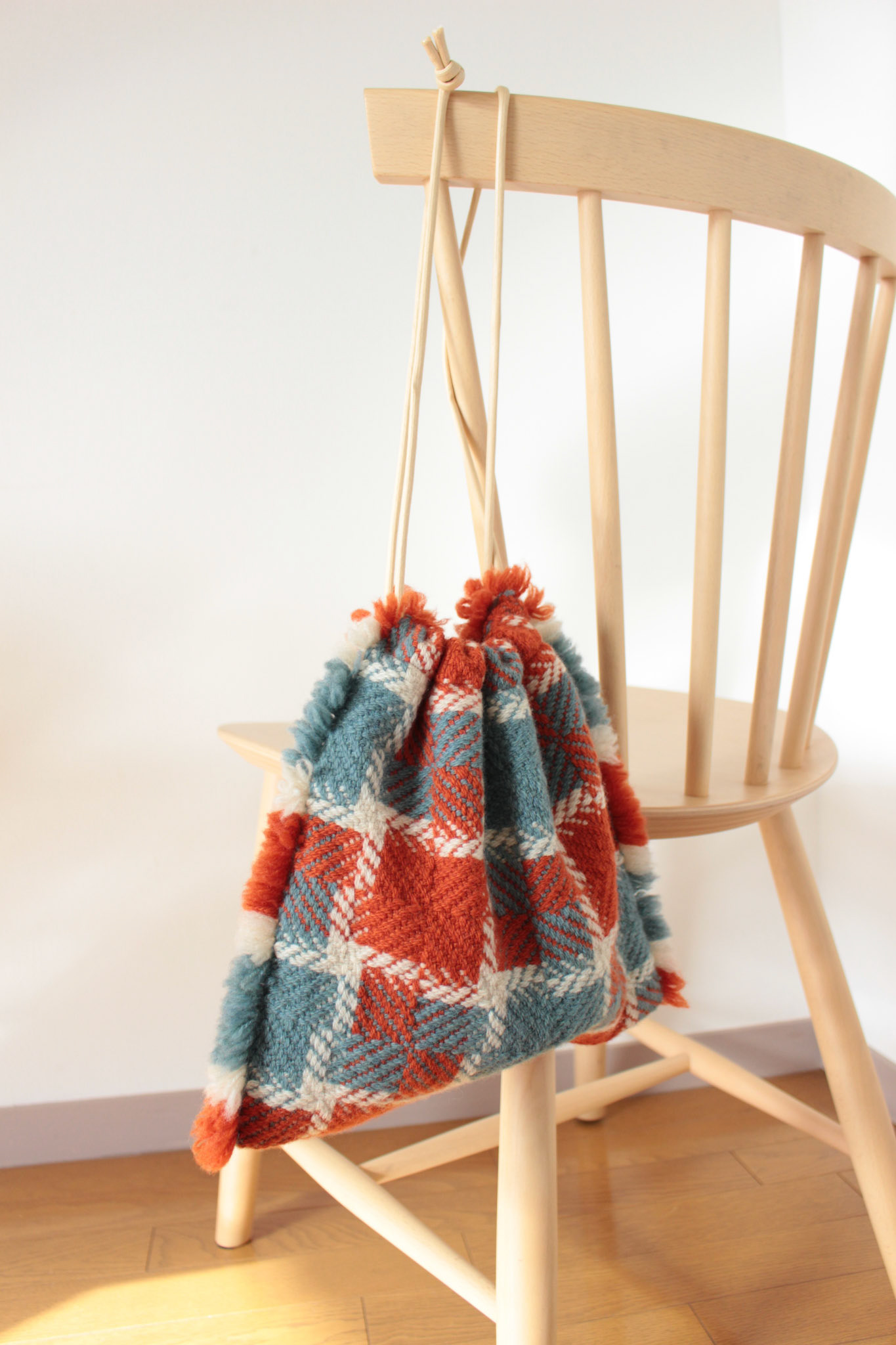 “ゆらぎYuragi" H.F Väv 2019 <Drawstring Bag>巾着袋 material: Wool size: ×cm design, fabrication: Hanako Fujino / H.F Väv