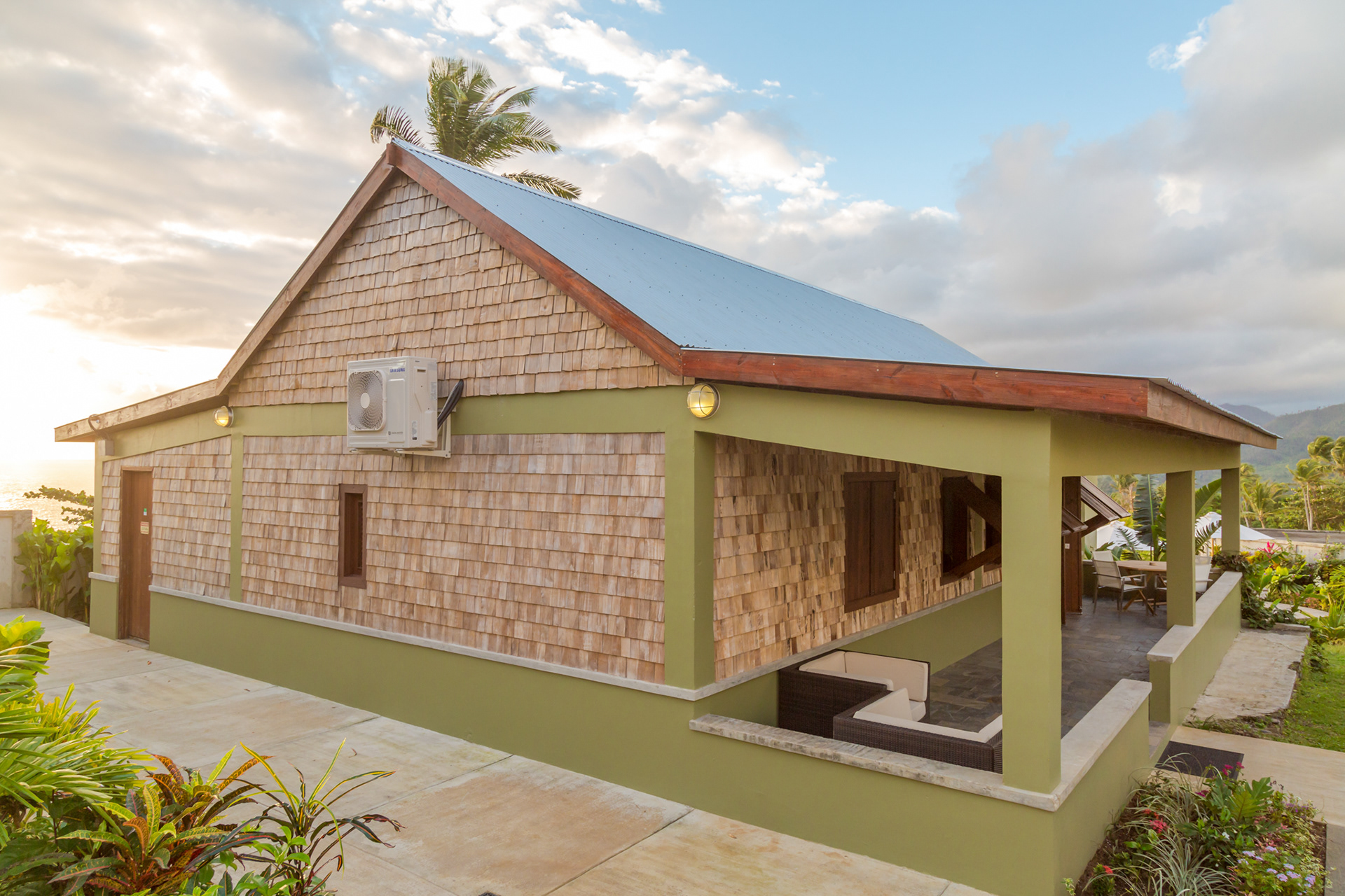 Breezy Bluff Villa