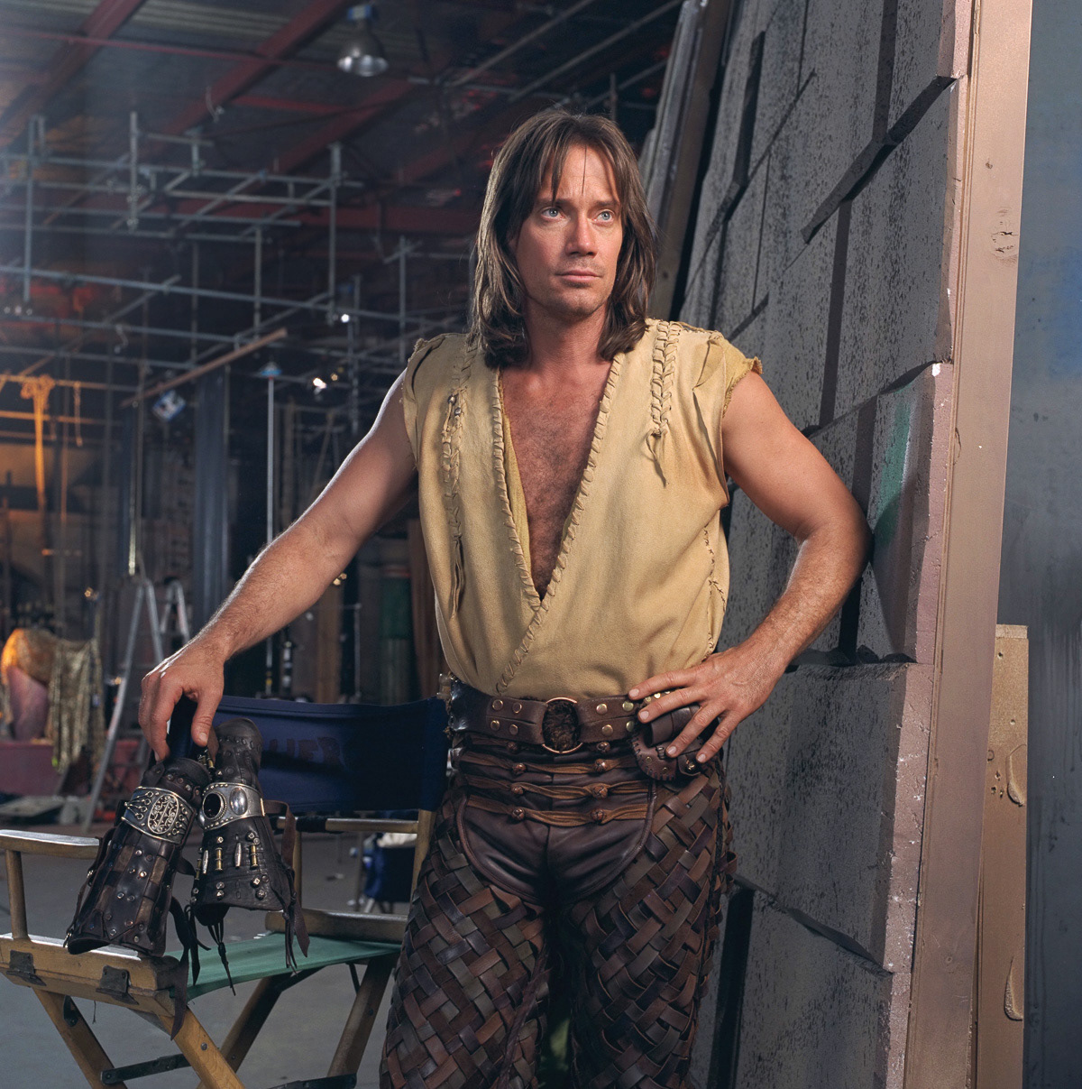 Kevin Sorbo hangs up his gauntlets on the set of 'Hercules', 1999.