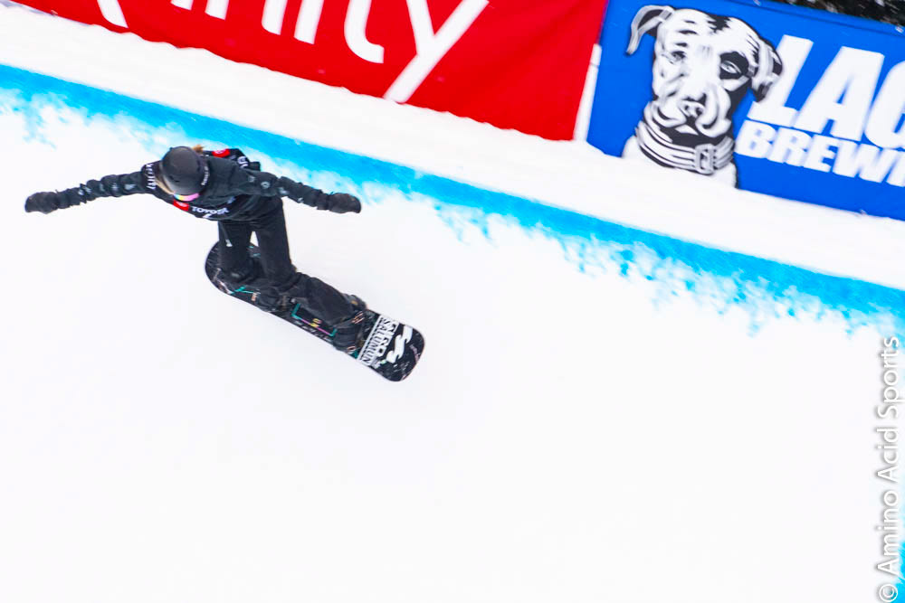 USA's Arielle Gold nose grabs into a final hit for run 2