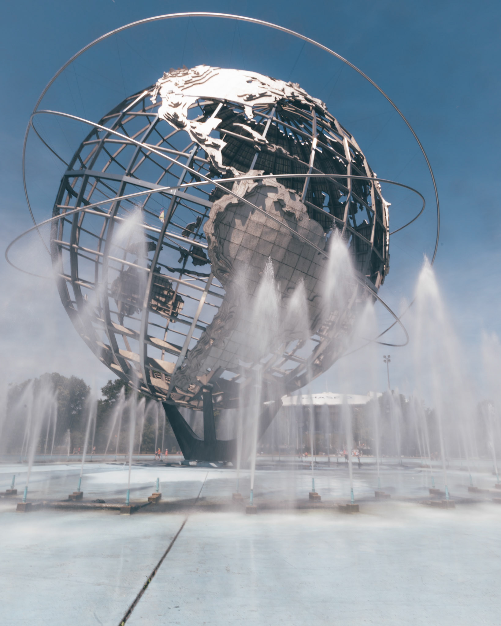 Look familiar? Men In Black?  Puff Daddy video?  Both?