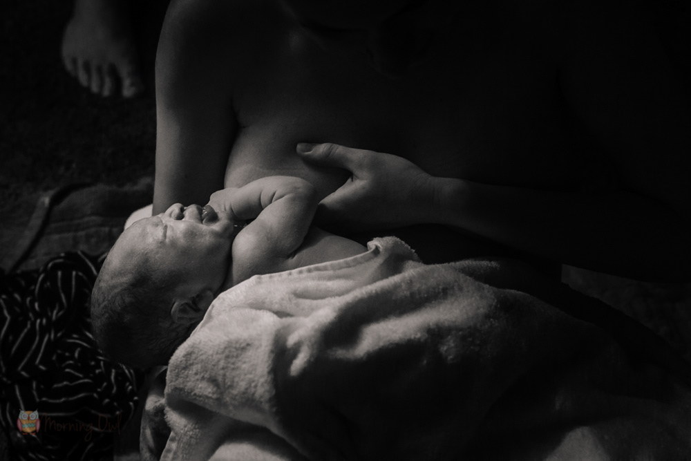 first time mom nursing son San Diego best professional Home Birth Photographer by Morning owl fine art photography newborn baby labor nursing dula midwife hypnobirthing unassisted birth documentary
