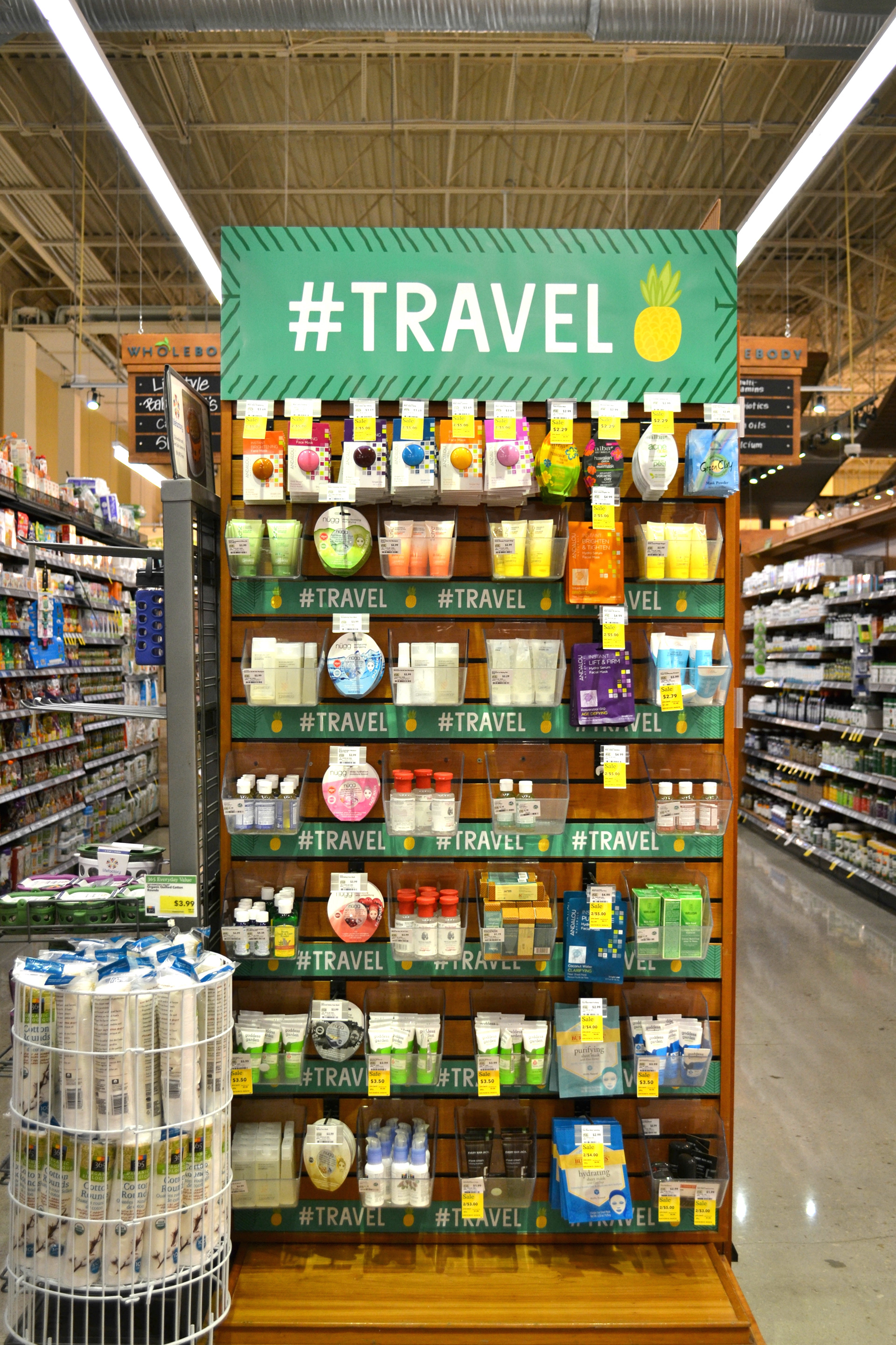 amanda pagán whole foods market travel display