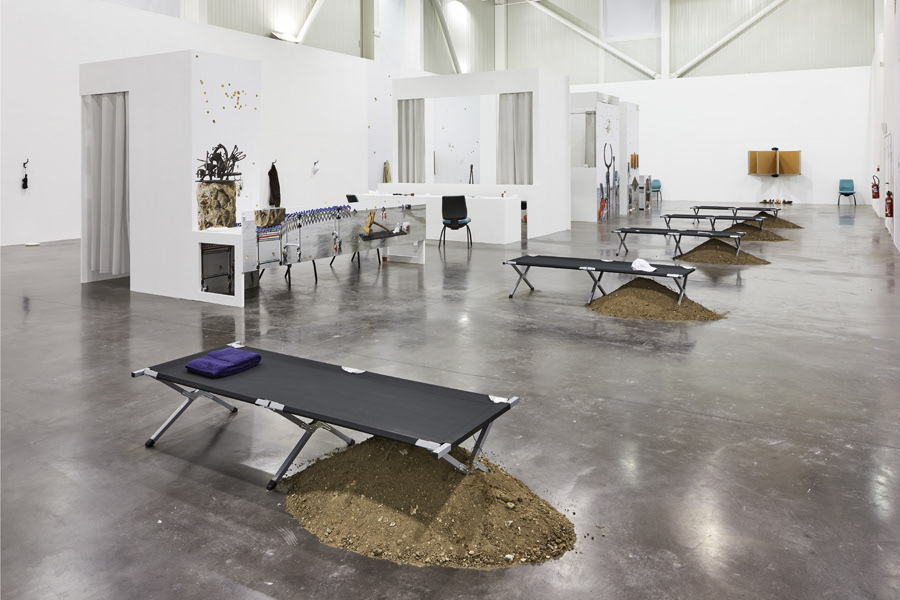 Emmanuelle Lainé, Suspension Volontaire de la Crédulité, Panorama 2019, exhibition view, Credit : Jeanchristophe Lett