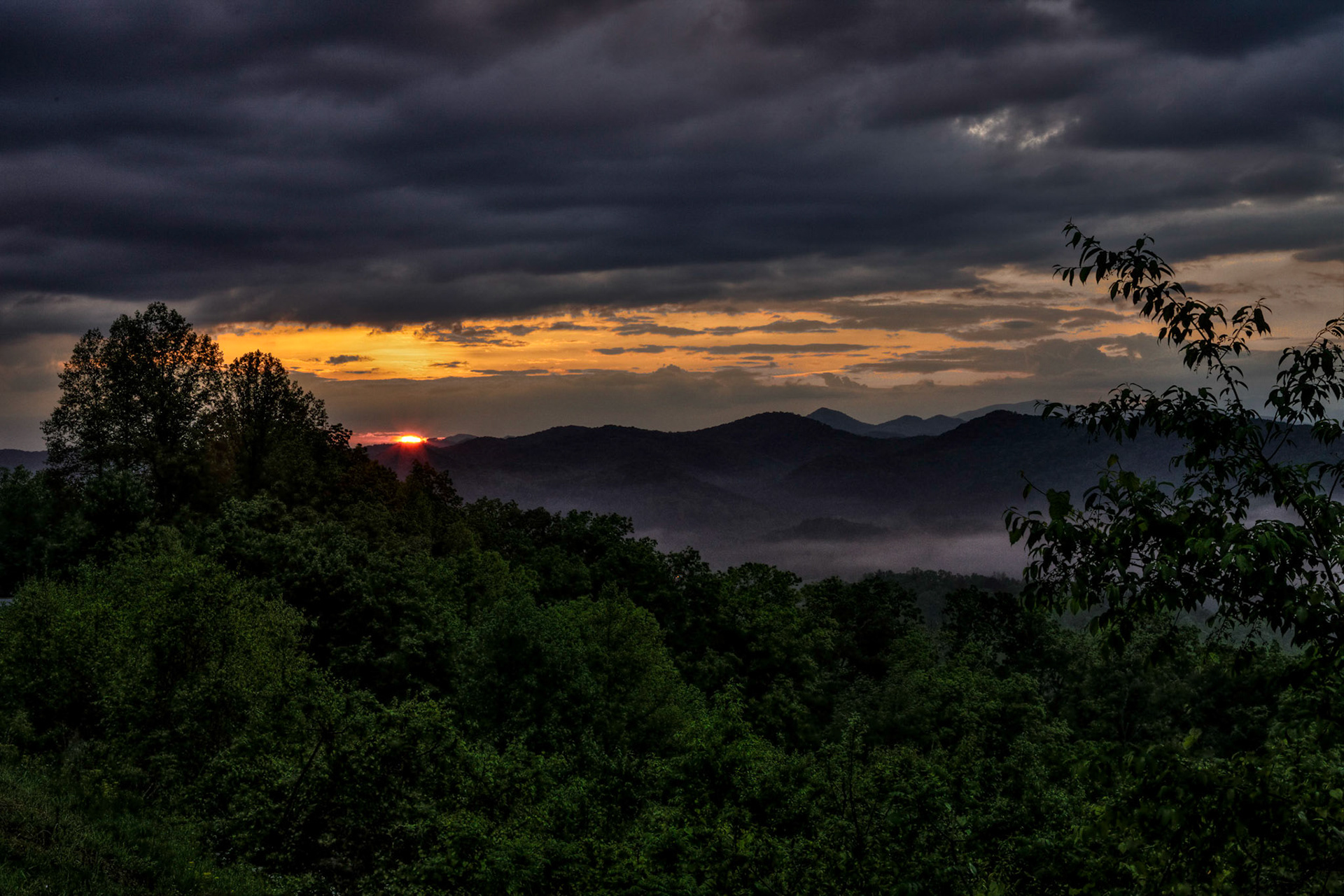 Sunrise from Foothills Parkway